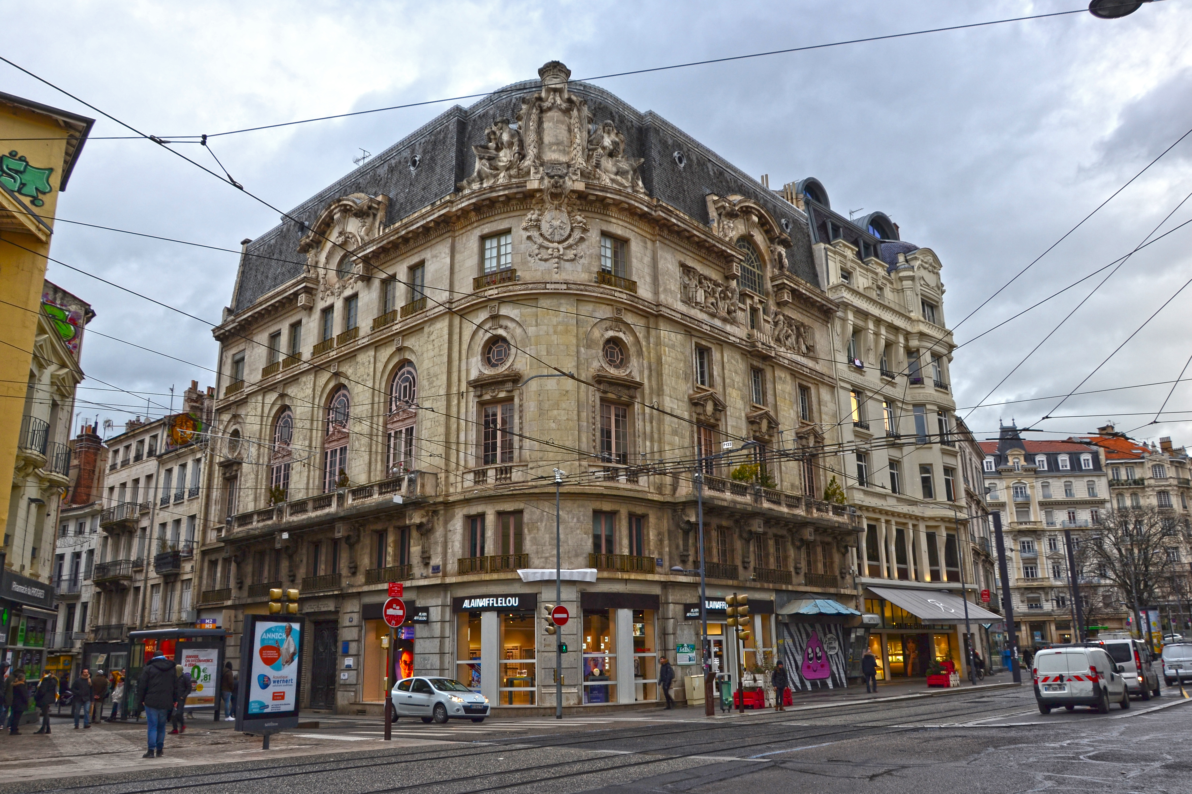 agence-saint-etienne-paritel-centre-ville